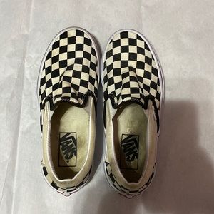 Vans || white and black checkered ||